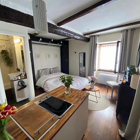 Studio Au Coeur Du Vieil Antibes Apartman Kültér fotó